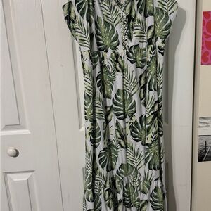 Derek Heart Green Leaf Print Dress